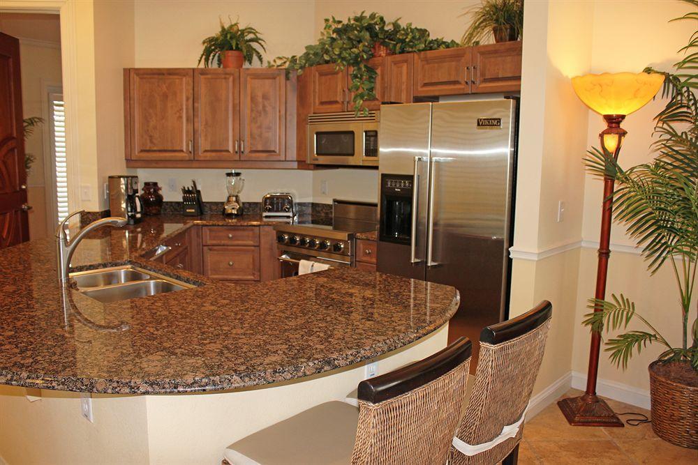 Harbour Oceanfront Apartment *