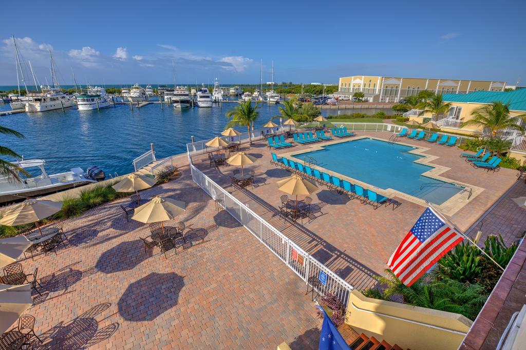Harbour Oceanfront Apartment *