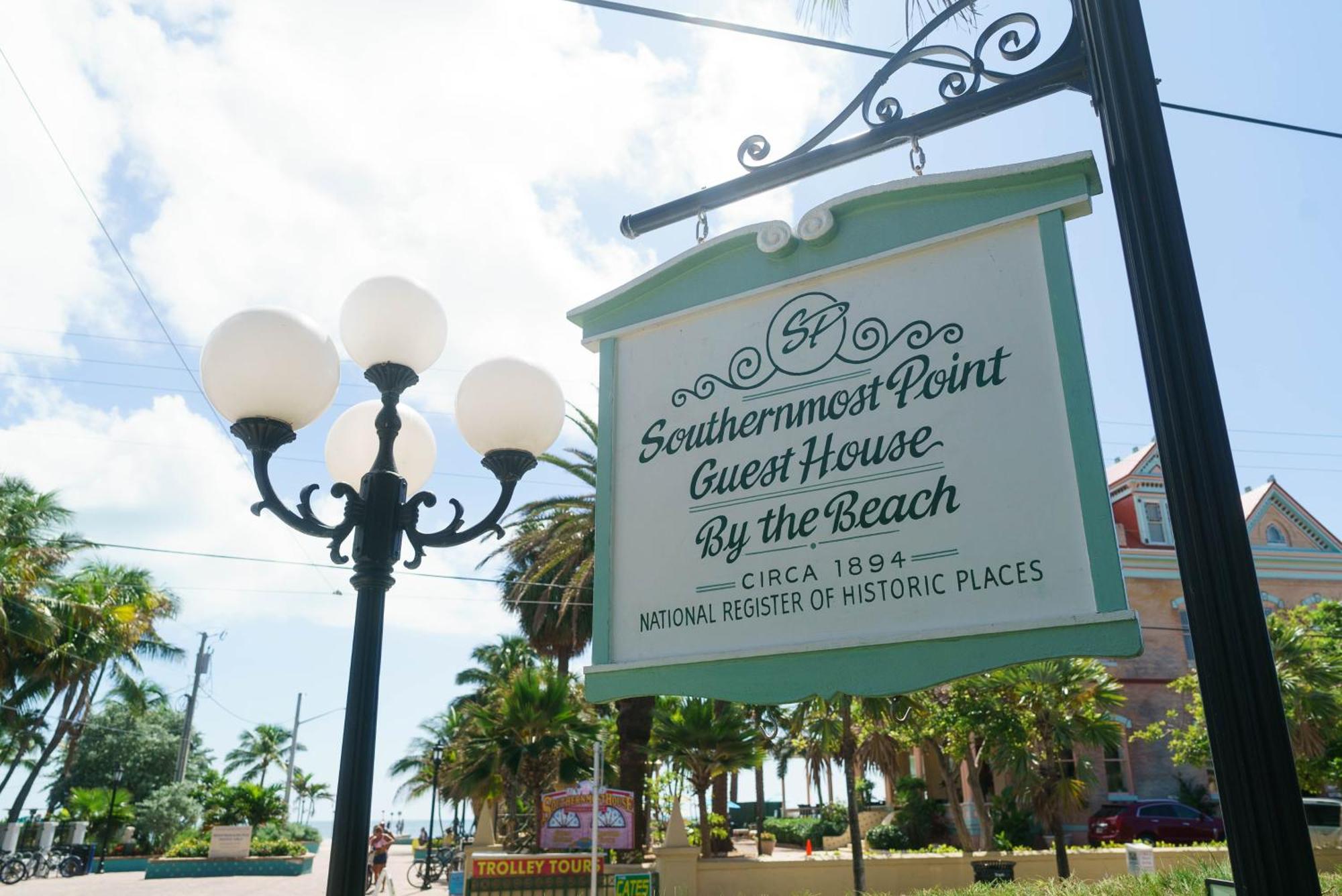 Bed & Breakfast Southernmost Point & Garden Bar 3*