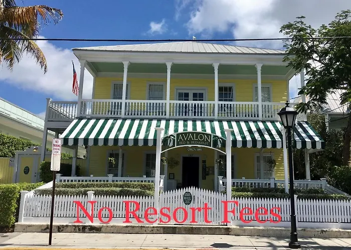 Avalon Bed And Breakfast (Adults Only)