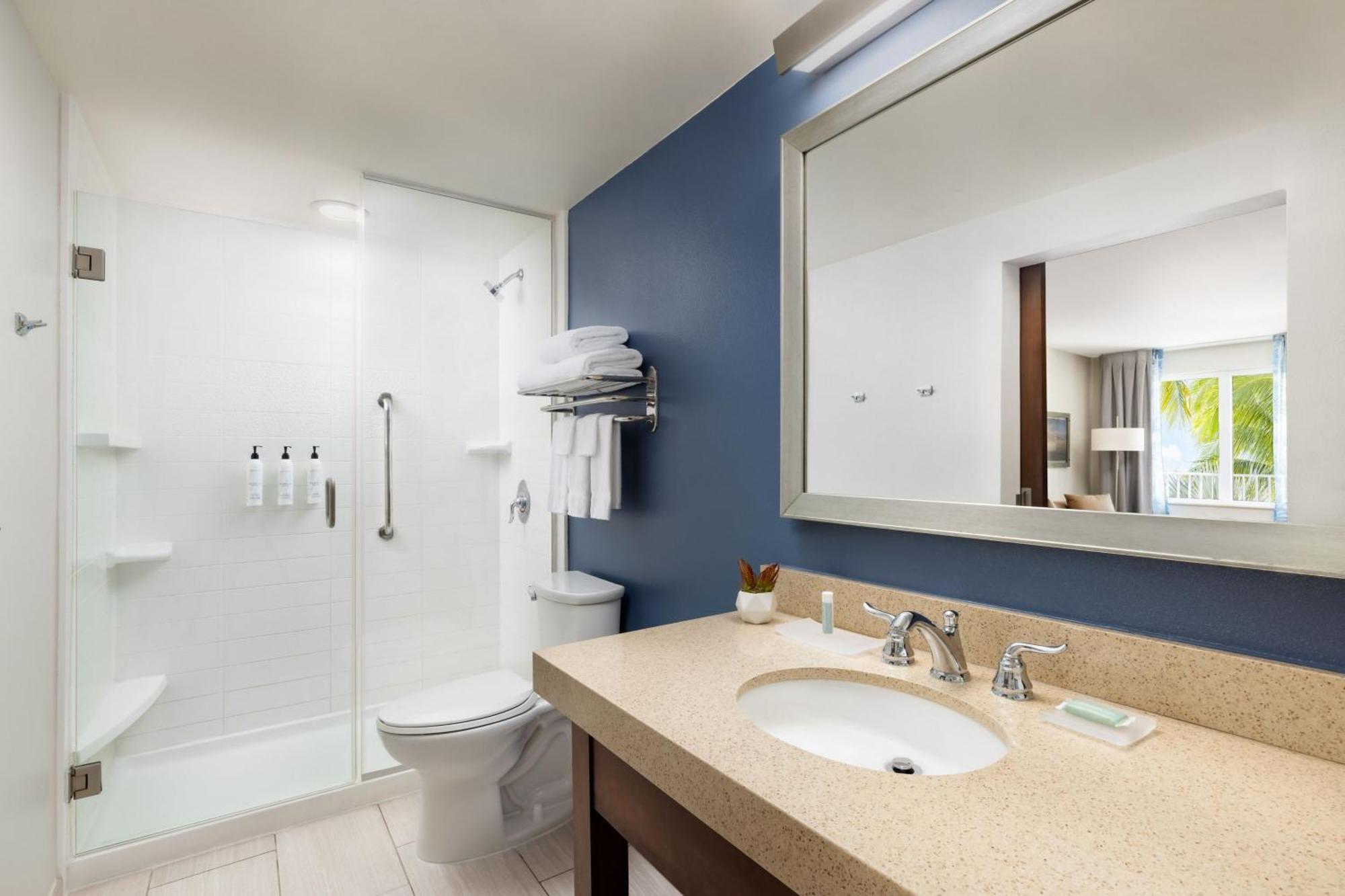 Fairfield & By Marriott At The Keys Collection Hotel 3*
