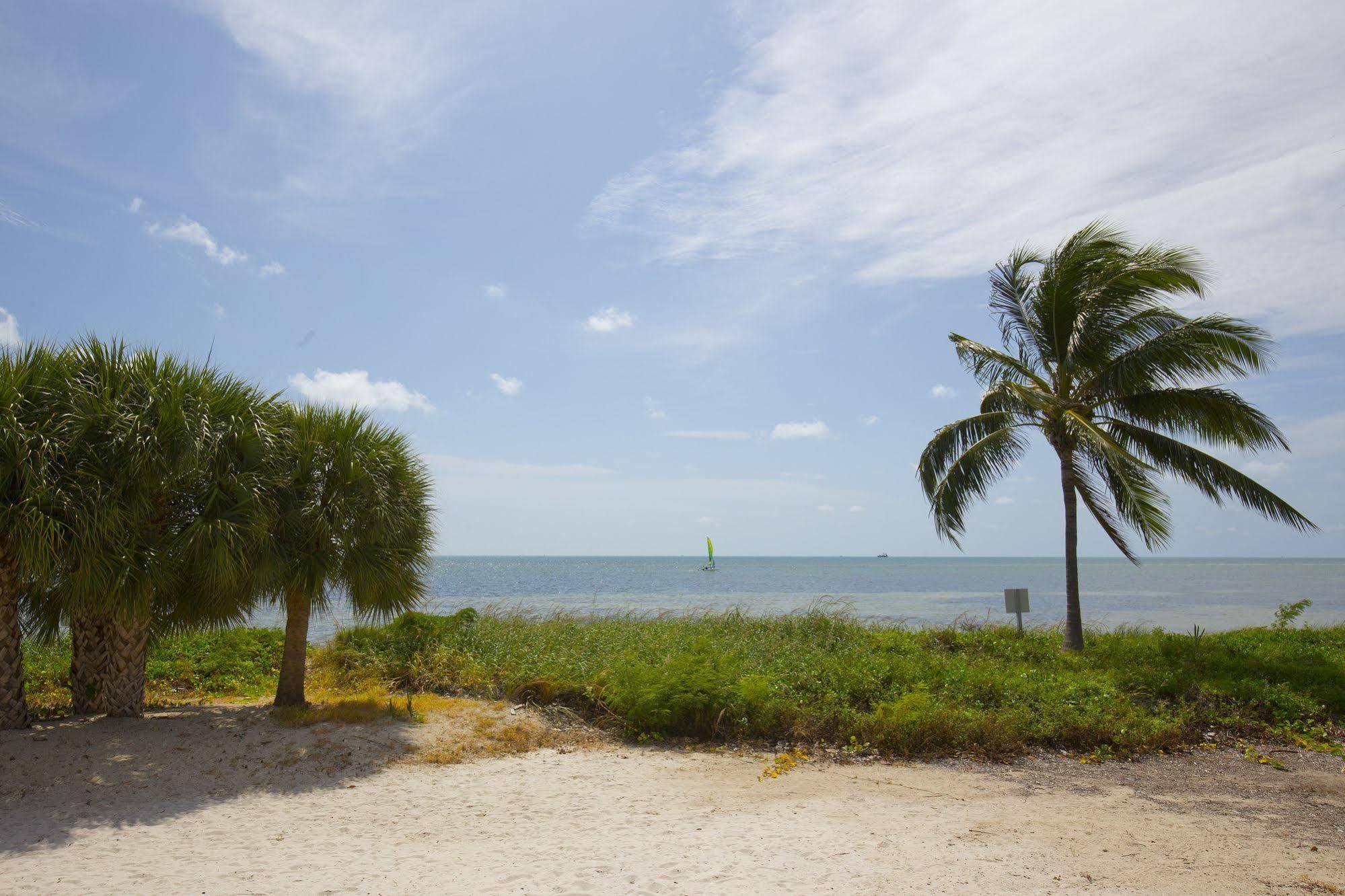 1800 Atlantic Apartment Key West